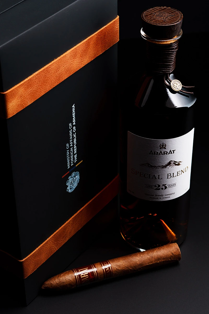 Brandy Cigar Set for the Ministry of Foreign Affairs